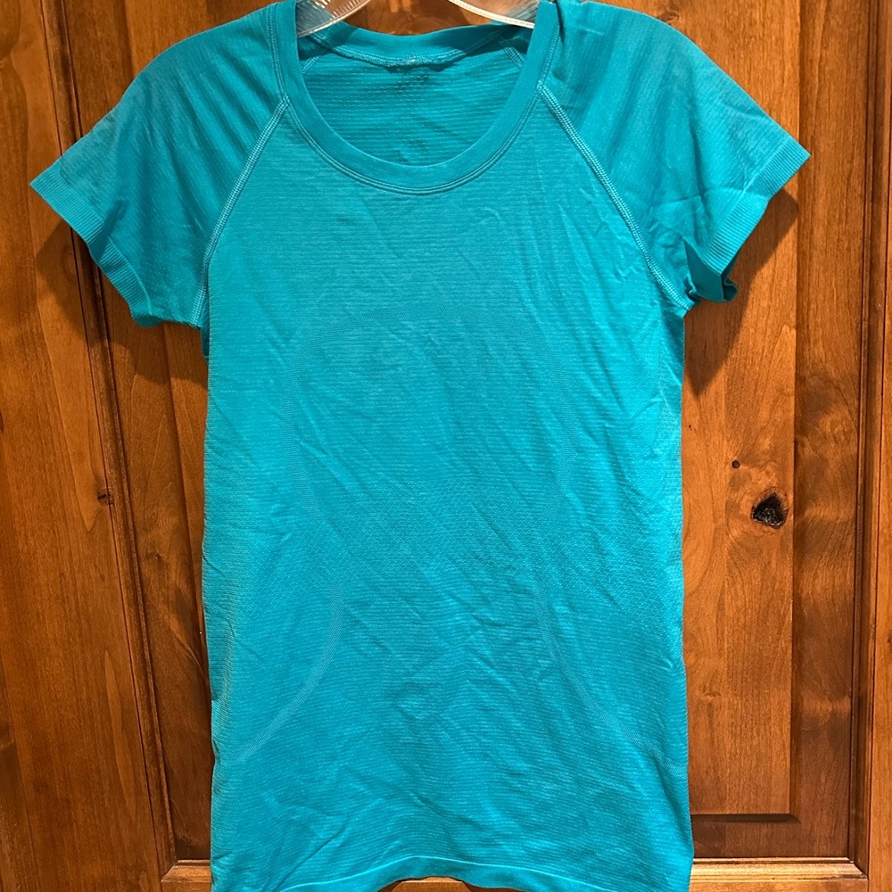 Lululemon Short Sleeve Turquoise Align Top